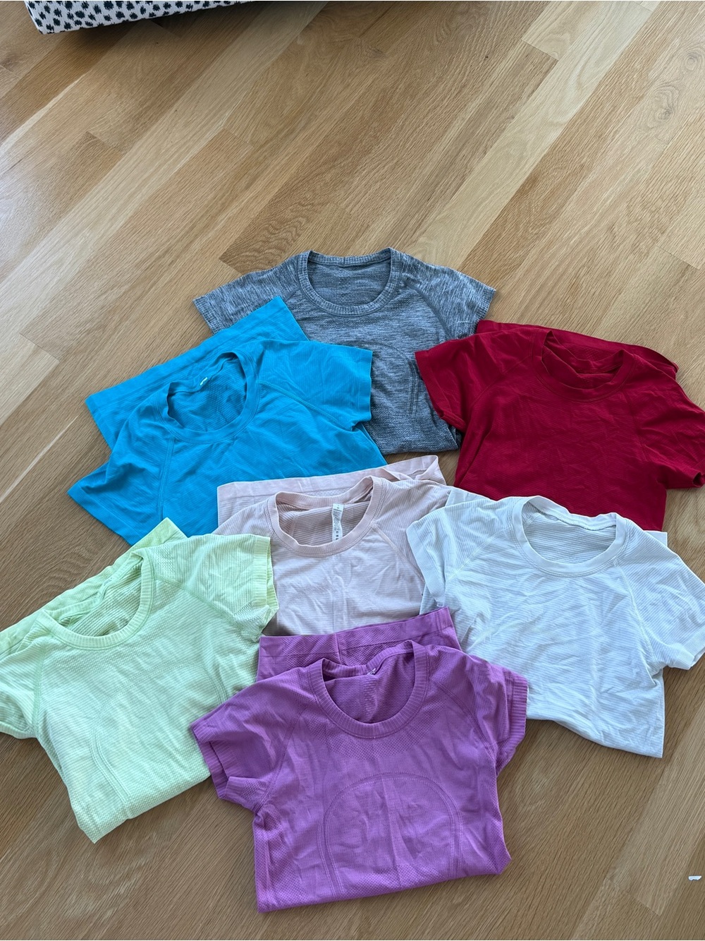 Short sleeve Lululemon swiftly tech shirt bundle